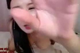 Stunning Korean Camgirl blowjob lesson