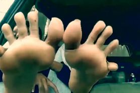 FEET 17
