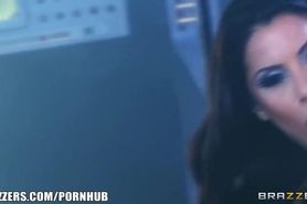 Squirting Mynx fists her pussy while taking big cock in her ass - Brazzers