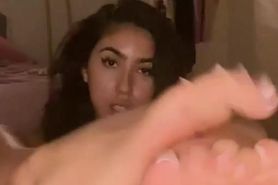 FEET BRUNETTE SELF FOOTWORSHIP