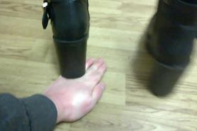 Boots hand trample