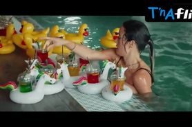 Nazima Breasts,  Bikini Scene  in Vyzhit V Dubae