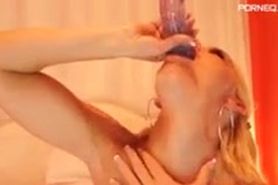 NN - Destroys Her Own Throat with a Dildo