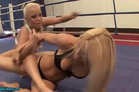 Nuts blondes fight each other