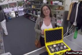 Brunette French girl banged in the pawnshop for plane ticket