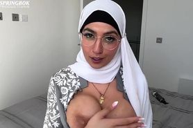 Aaliyah Yasin Muslim Hijab Fucked & Facial