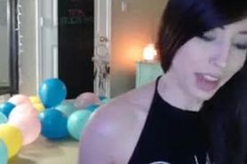 Hot teen lives assplug cam show