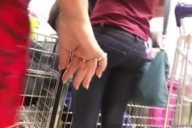 Tight Jeans Ass