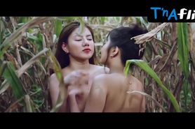 Eunice Santos Lesbian,  Breasts Scene  in Maliko