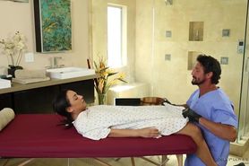 Doctor visits the spa! - Amara Romani, Tommy Gunn