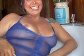 Amazing hot wife