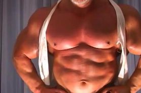 Ultimate Bodybuilder! 14