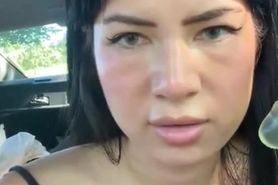 darkhaired 18 suck dildo in car