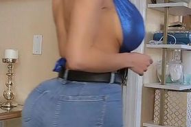 AE bimbo big ass in jeans tease