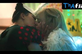 Vanessa Ifediora Lesbian Scene  in Derry Girls