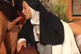 nun anal