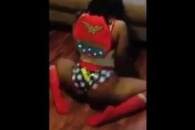 wonder woman twerk