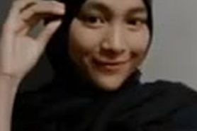 Jilbab Liatin Toket Gedenya