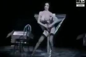 Dita Von Teese Stripping