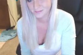Hot Teen Blonde Chatting On Webcam 5