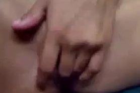 Hot Teen Latina Masturbates On Cam!