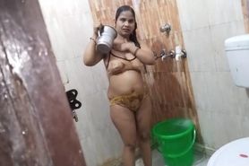 Lesbian Bhabhis Bath