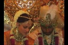 video of  ashwaraya rai and abhishek bachhan