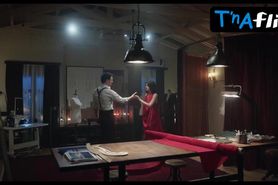 Sifanur Gul Sexy Scene  in The Tailor
