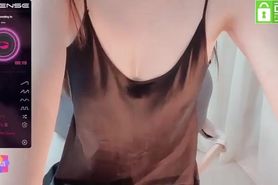 R6yuwe_Anng