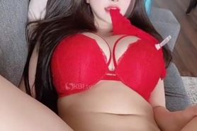 Korean show her pussy