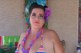 BBW Hula Dancer