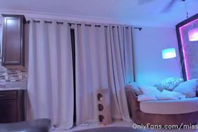 MB - Twitch Night Dreams
