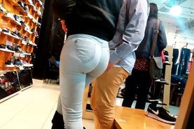 Sexy teen round bubble butt in tight jeans