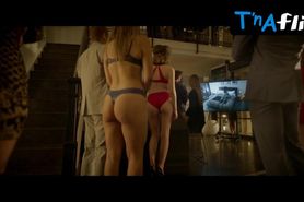 Dajana Gudic Butt Scene  in Impulse