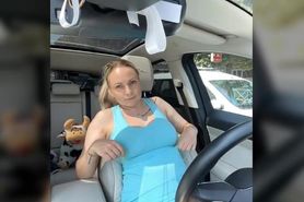 Bondgirl_013 show big boobs during driving