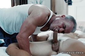 Old gay anal fuck guy with broken hands