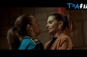 Macarena Gomez Lesbian Scene  in Desmadre Incluido