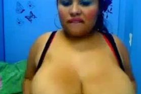 Webcam chat with Latina milf with amazing boobs