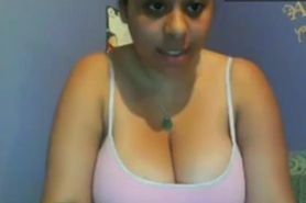 Thick ebony shows boobs