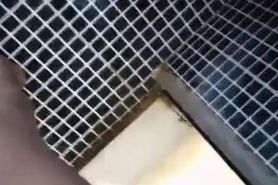 ????