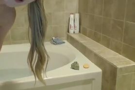 Blonde slut taking shower live webcam