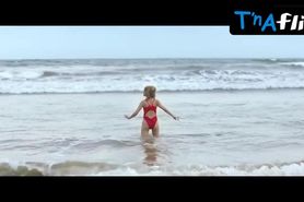 Kristina Asmus Bikini Scene  in Rolls