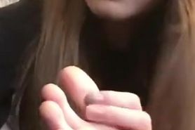 Teen sucks her red toes