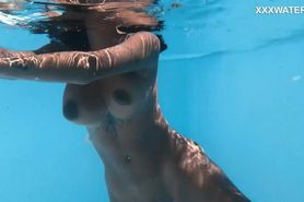 Venezuelan juicy teen showing big boobs underwater