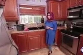 arabian hijabi girl