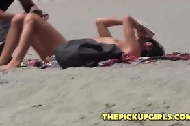 Pick-up slut handles a dirty dick