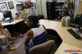 Black man let the pawn dude screw his gf at the pawnshop
