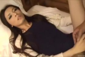 Asian Tranny Cums All Over Herself
