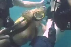 under water threesome