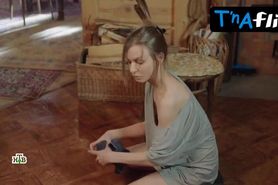 Tatyana Cherdyntseva Underwear Scene  in Flashpoint